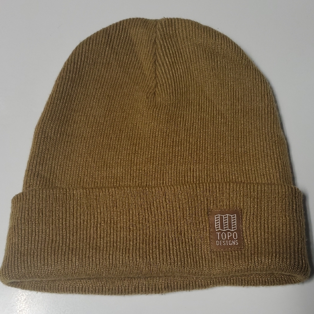 Topo Designs Beanie Winter Hat Unisex Hike Cold Weather Cap Camel Earth Toned - Picture 1 of 5